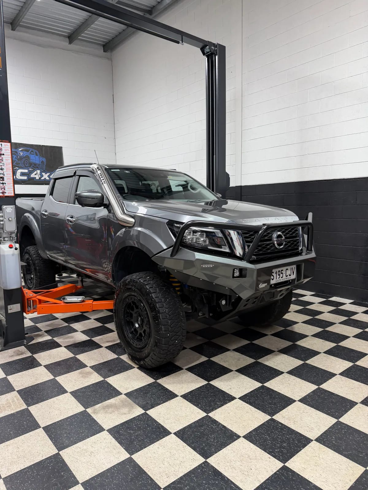 PSR Ambush Bullbar Triple Hoop Nissan Navara NP300