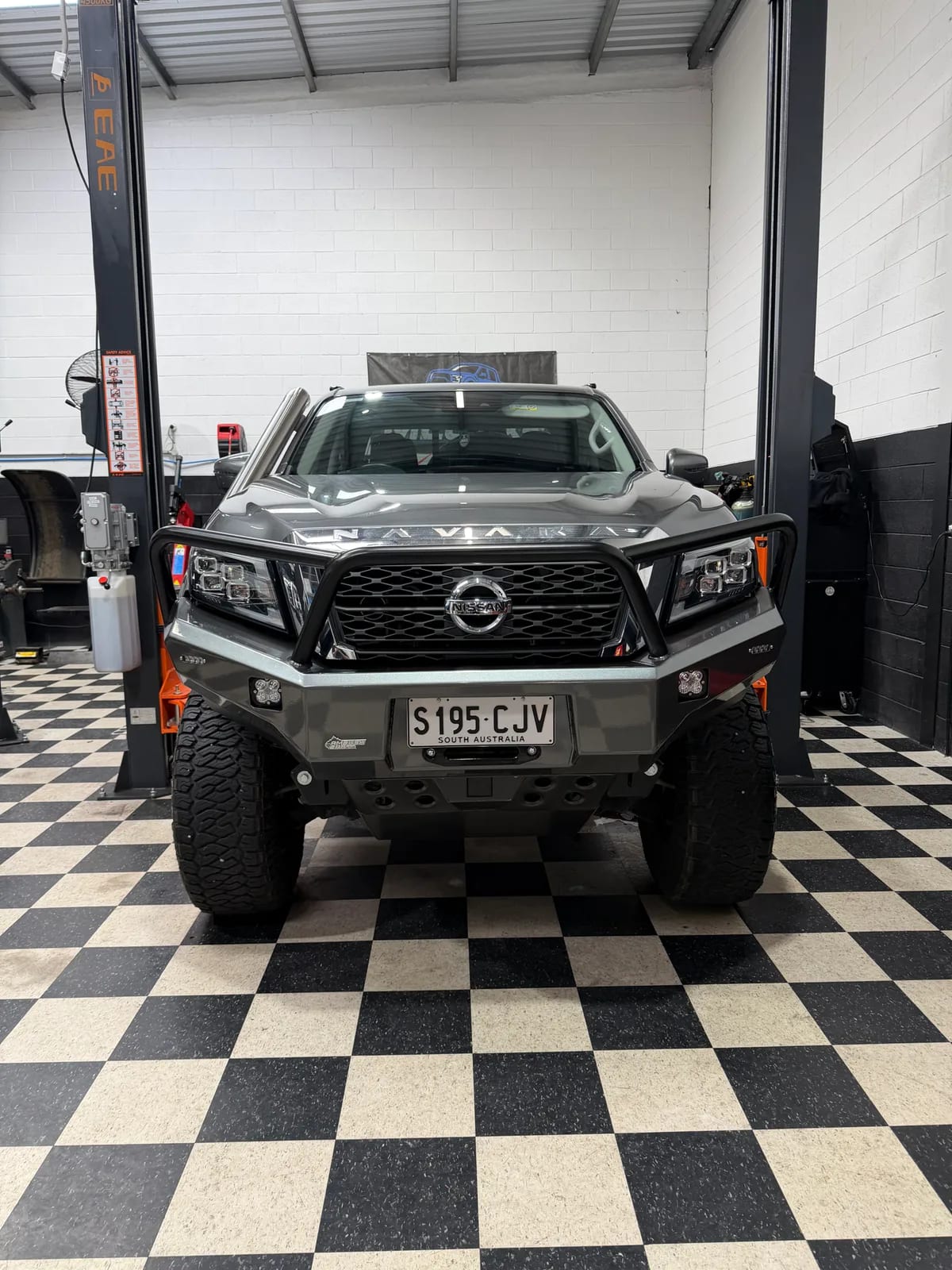 PSR Ambush Bullbar Triple Hoop Nissan Navara NP300