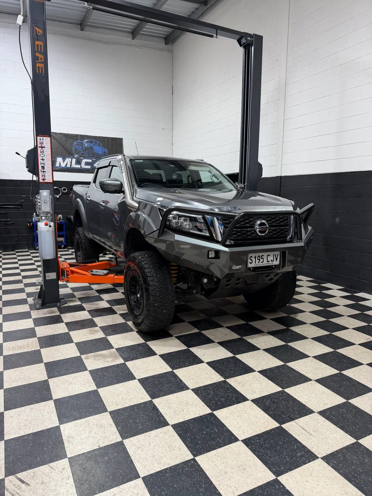PSR Ambush Bullbar Triple Hoop Nissan Navara NP300