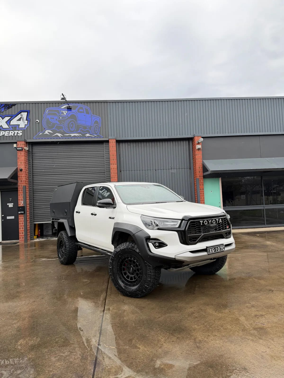 Dobinsons IMS 2-3" Suspension Lift Kit - Toyota Hilux N70 / N80 / N90 - GR SPORT / ROGUE WIDE
